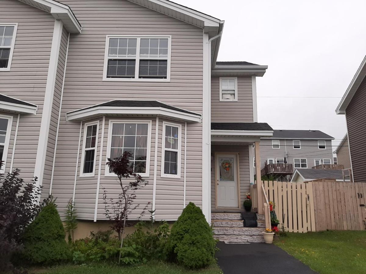 Cozy Pet Friendly Home St. John's Exterior foto
